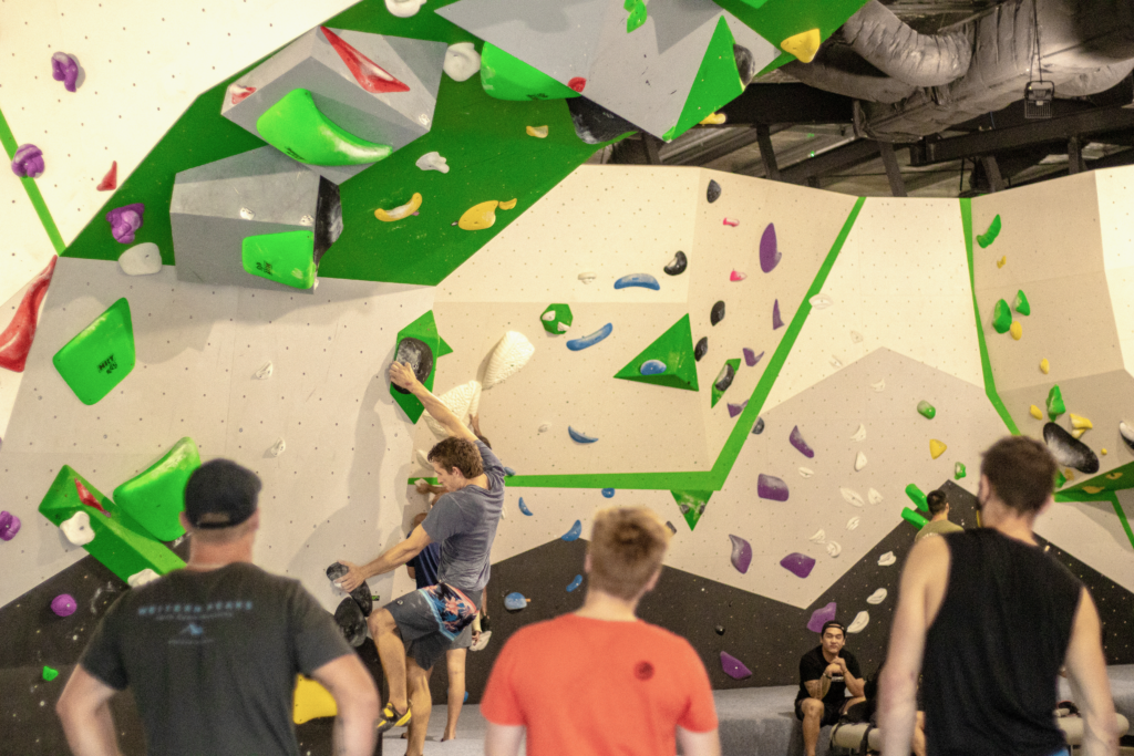 Training Tips for Improving Your Bouldering Skills